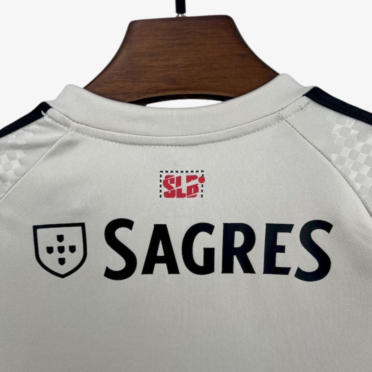 Kids Benfica Away Jersey 2025/26 - Image 4