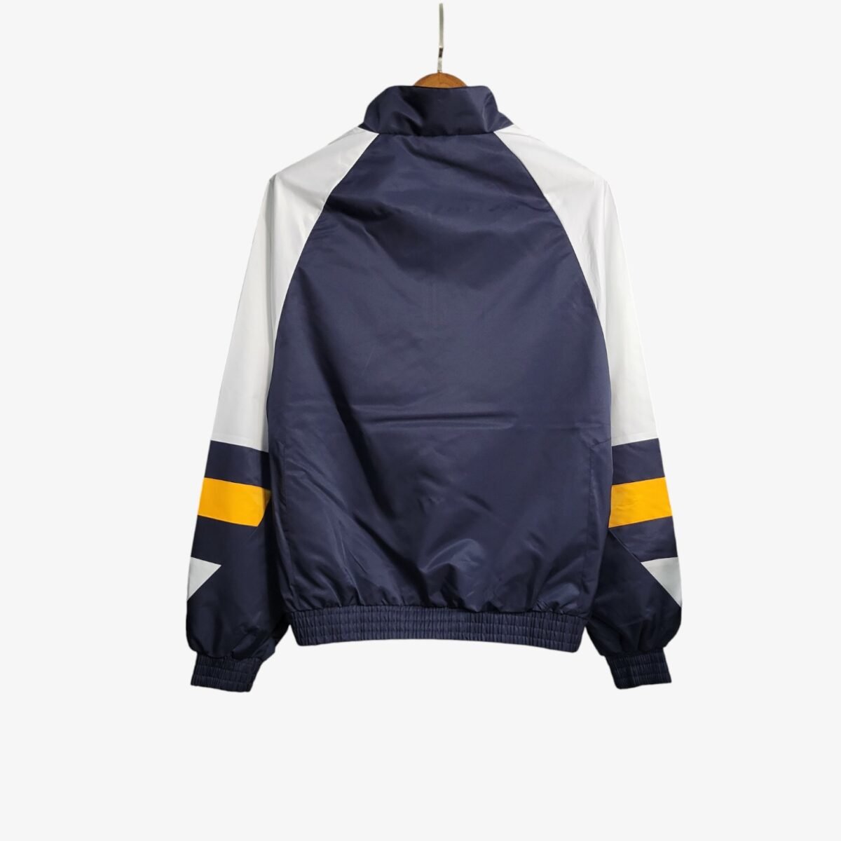 Flamengo Reversible Windbreaker 2023/24 - Image 2
