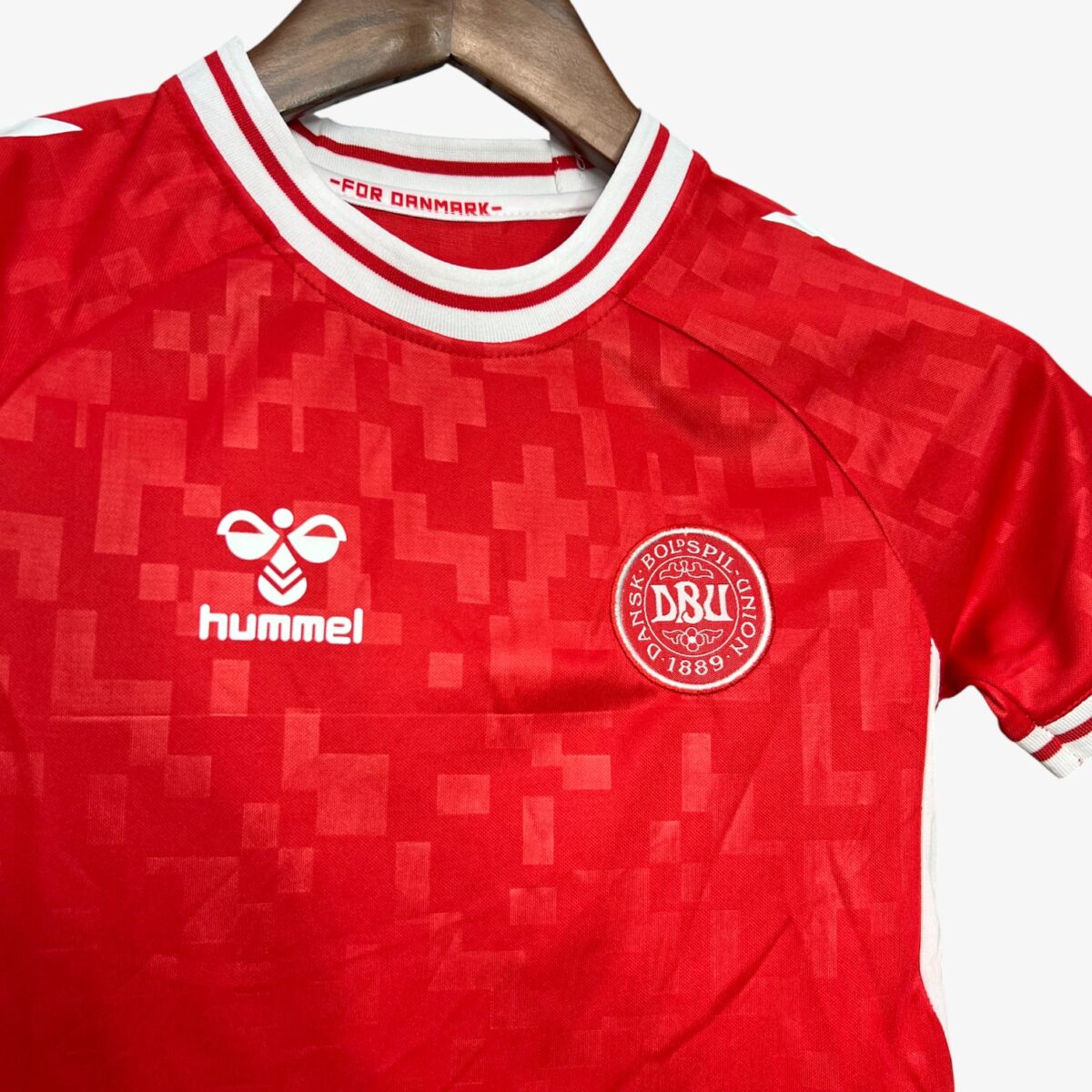 Kids Denmark Home Jersey 2024/25 - Image 2