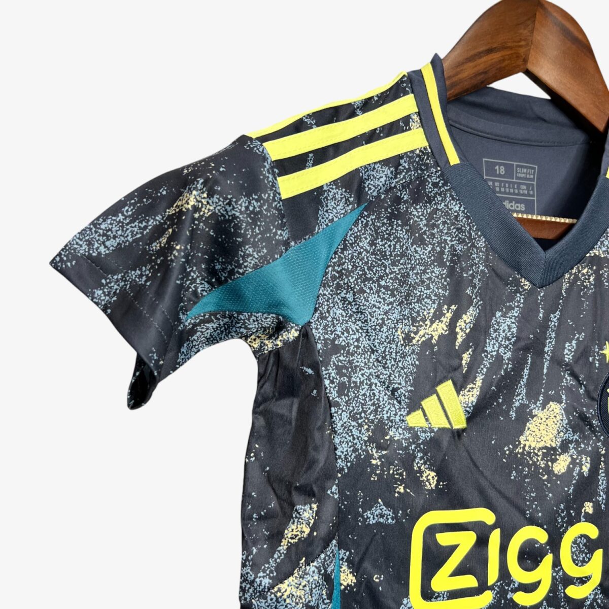Kids Ajax Amsterdam Away Jersey 2024/25 - Image 3
