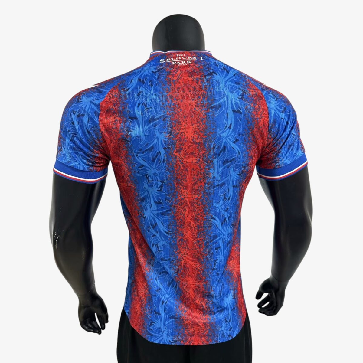 Crystal Palace Home Jersey Player Version 2024/25 - Image 2