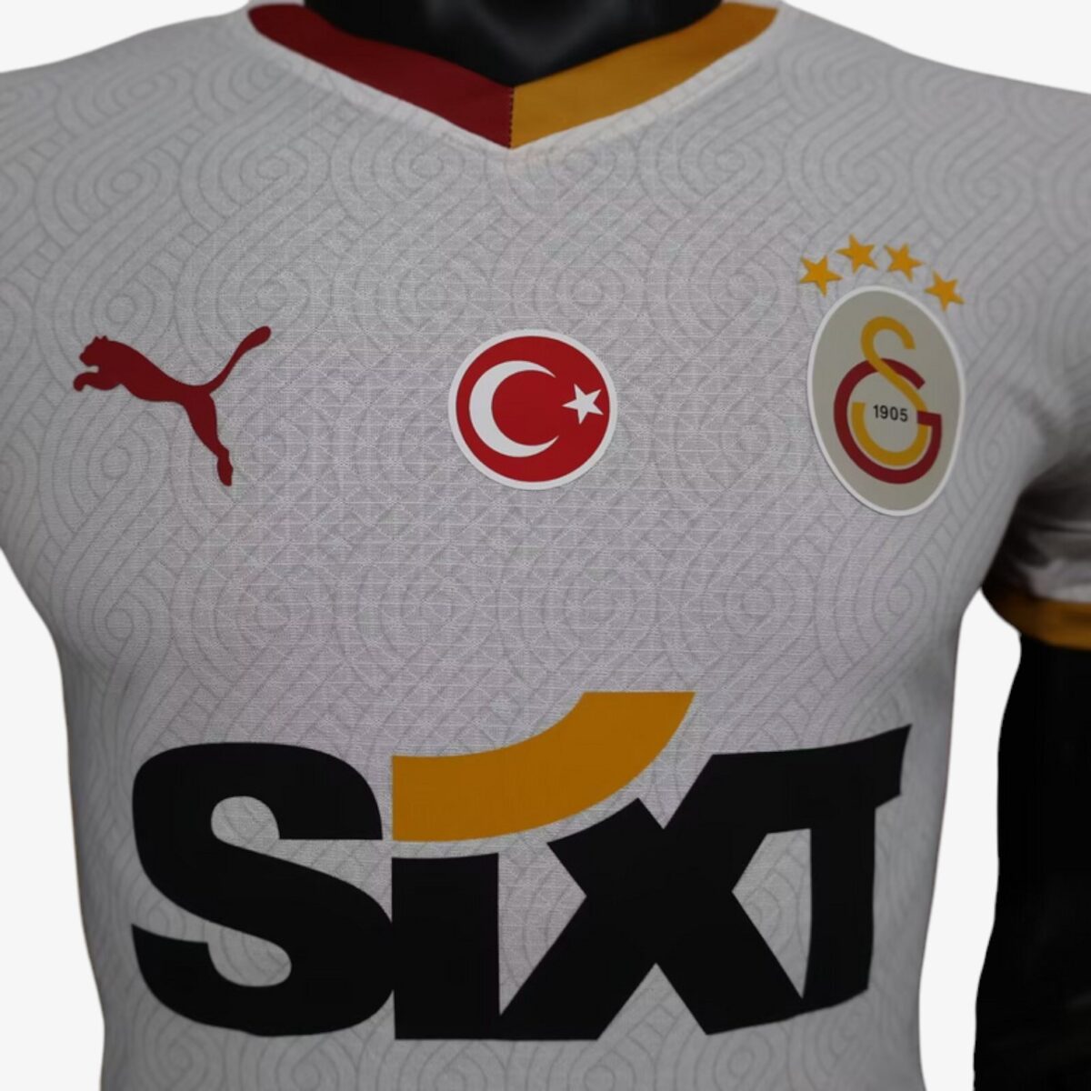 Galatasaray Away Jersey Player Version 2024/25 - Image 2