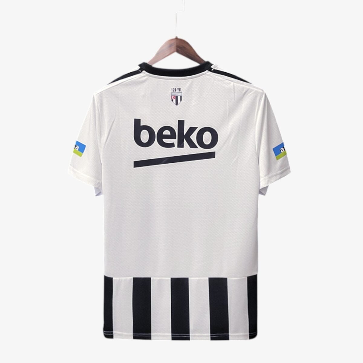 Besiktas Away Jersey 2022/23 - Image 2