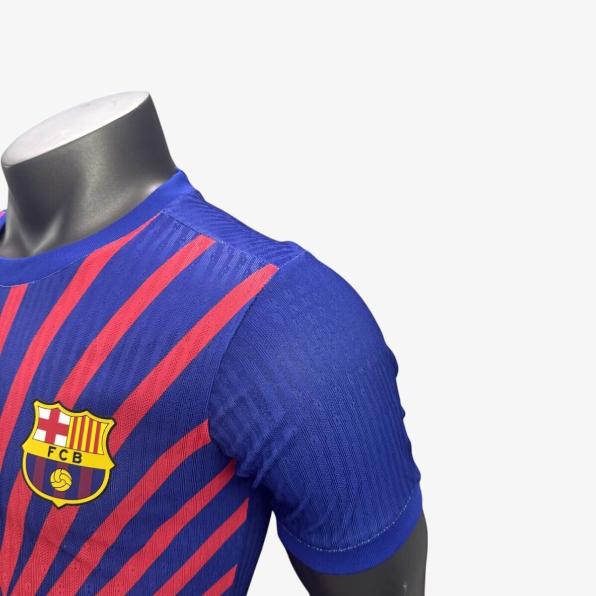 Barcelone One Peace Jersey Player Version 2025 - Image 2