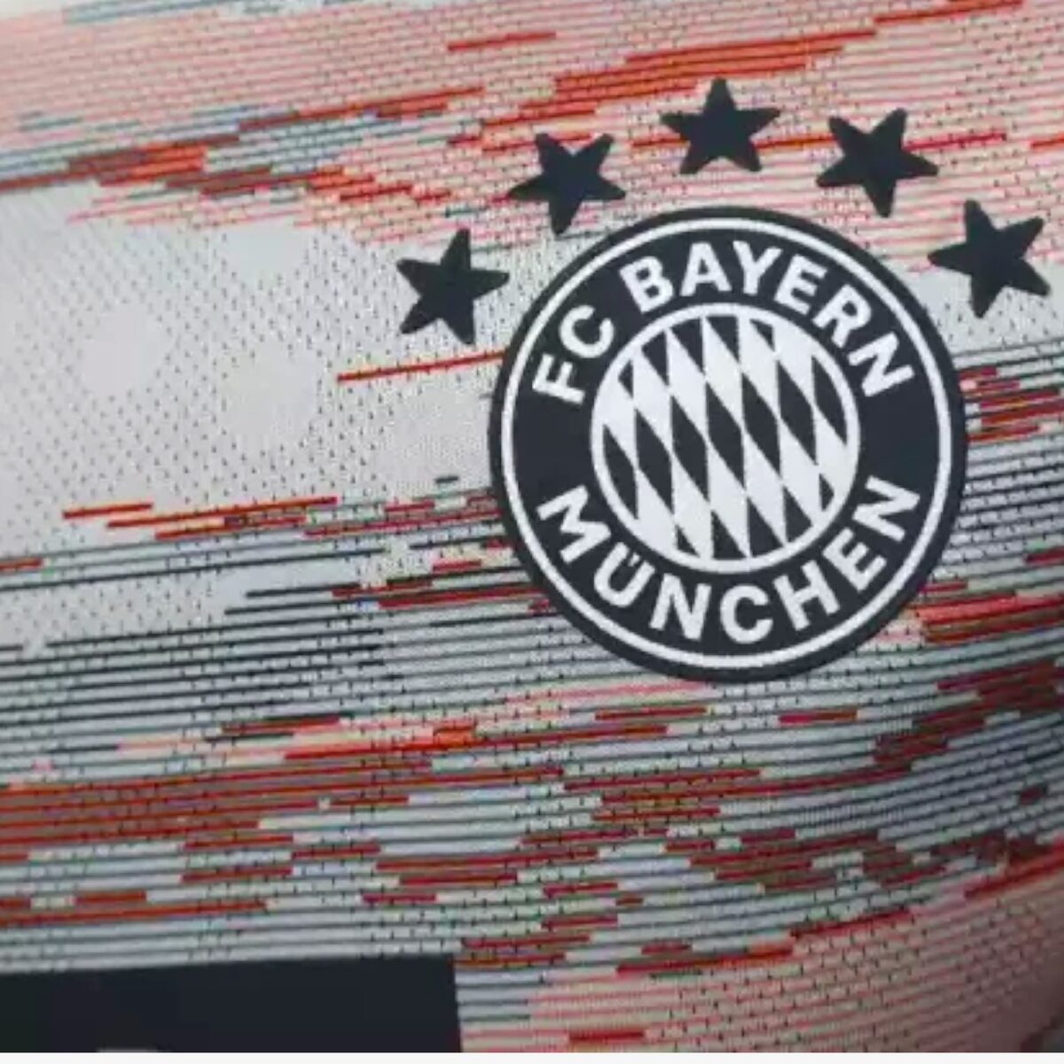 Bayern Munich Away Training Jersey 2025/26 - Image 4