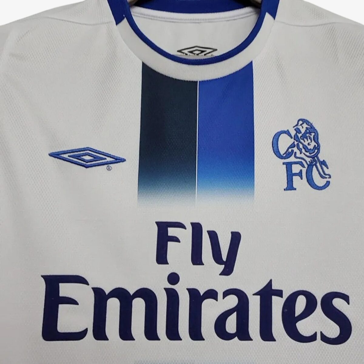 Chelsea Away Retro Jersey 2003/05 - Image 3