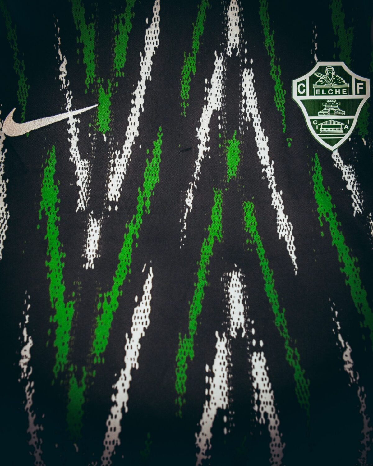 Elche Away Jersey 2025/26 - Image 2