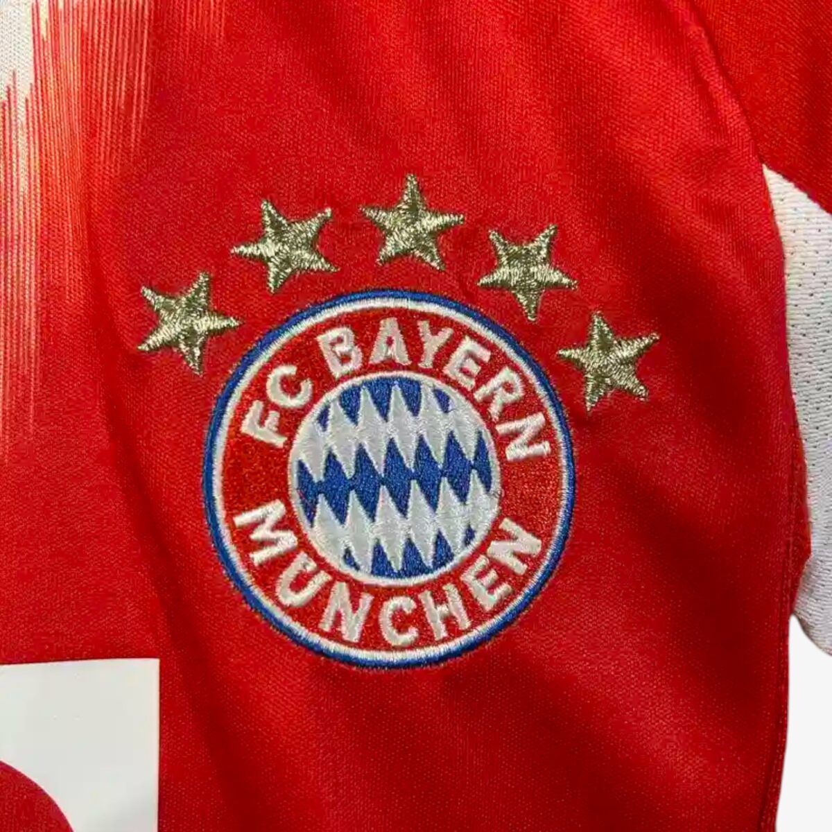 Kids Bayern Munich Home Jersey 2025/26 - Image 5