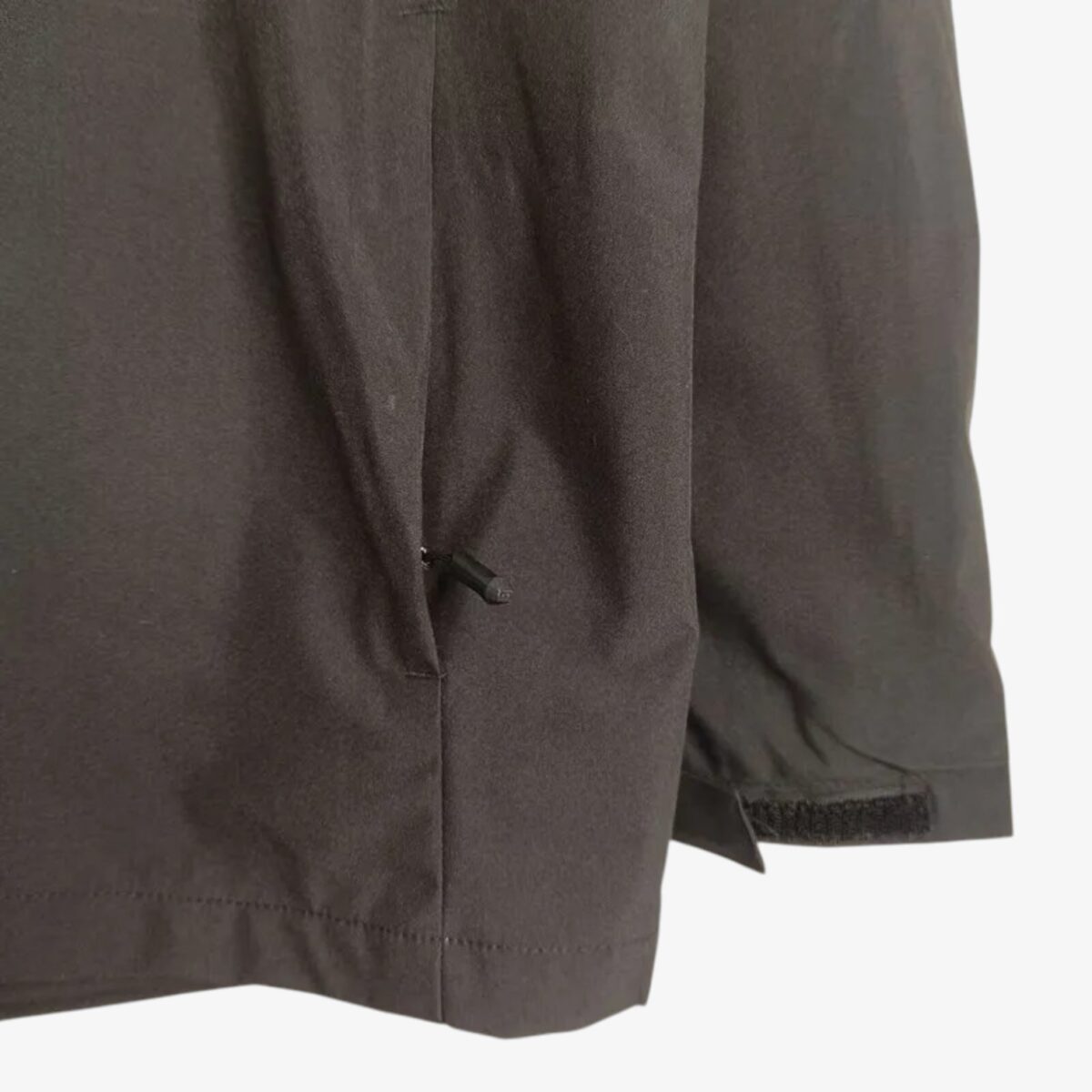 Liverpool Black Windbreaker 2024/25 - Image 3