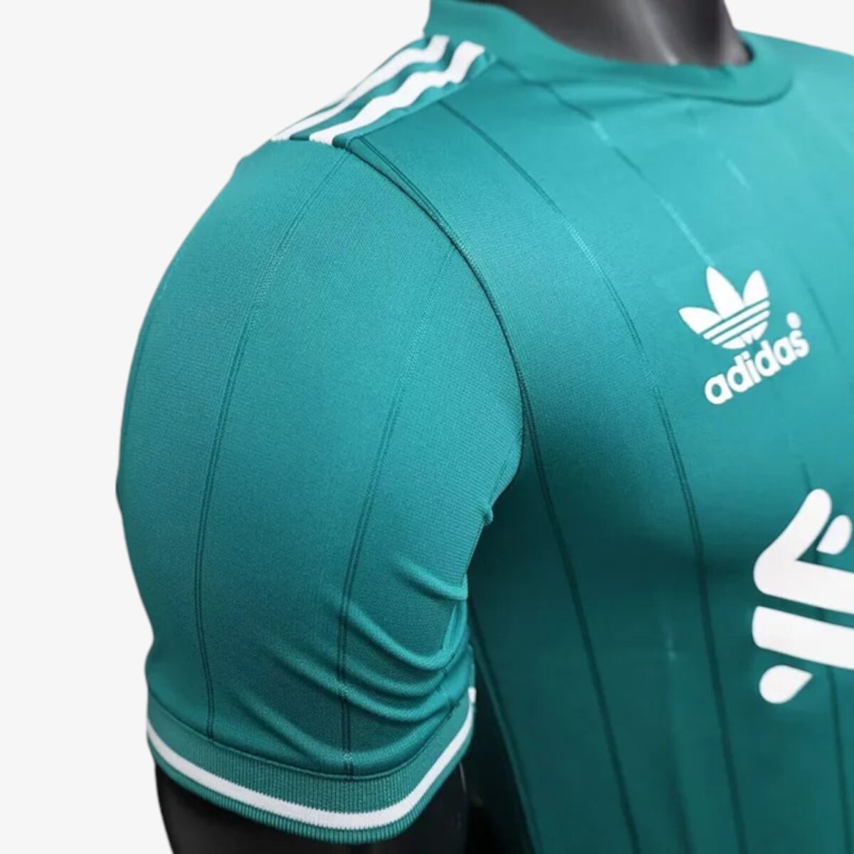Liverpool Special Edition Training Jersey 2025/26 - Image 4