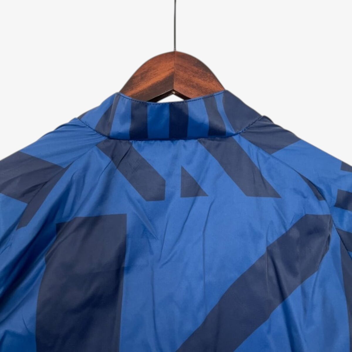 Manchester City Navy Blue Windbreaker 2023/24 - Image 4
