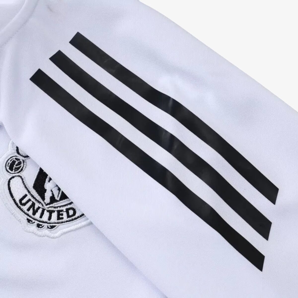 Manchester United White Jacket Tracksuit 2025/26 - Image 8