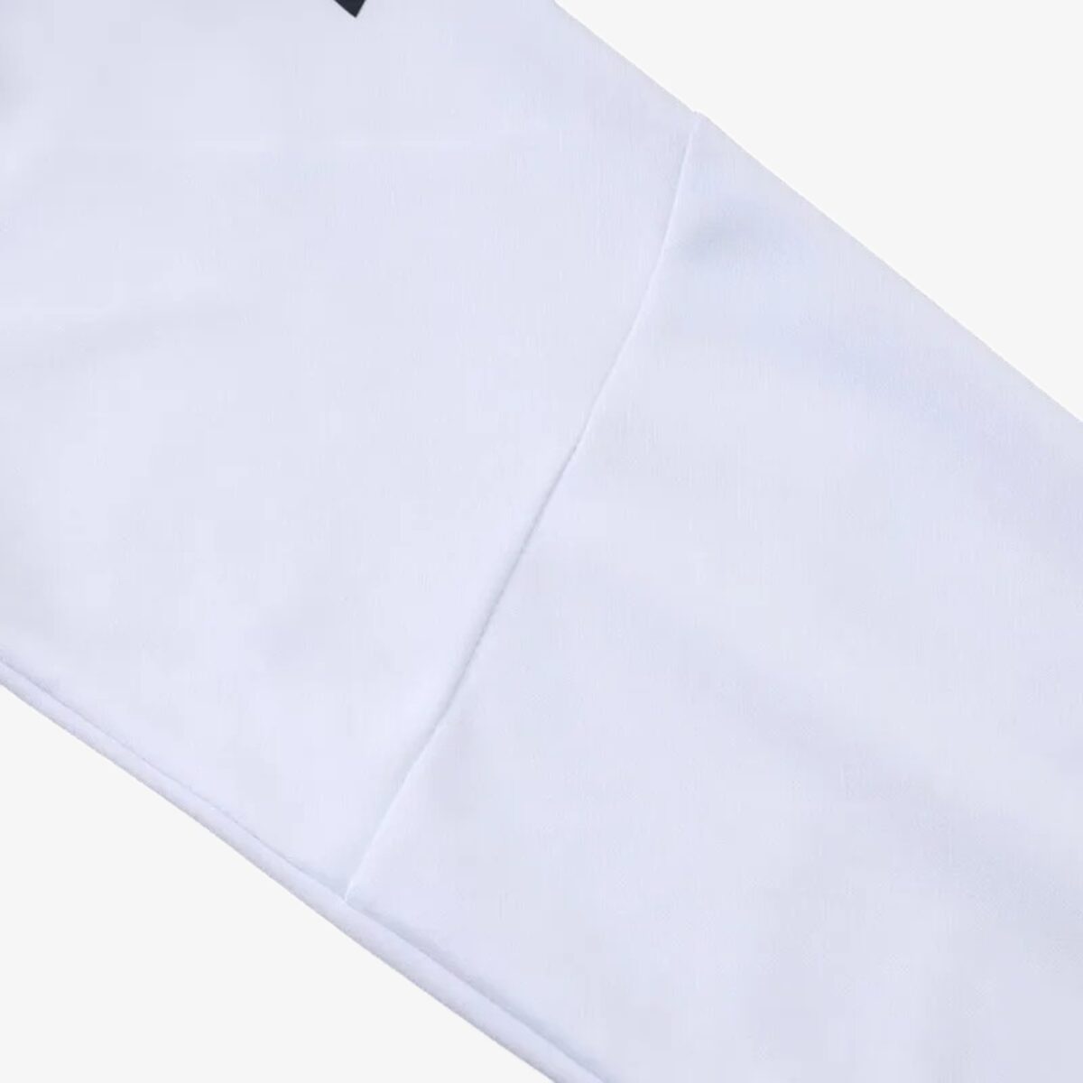 Manchester United White Jacket Tracksuit 2025/26 - Image 4