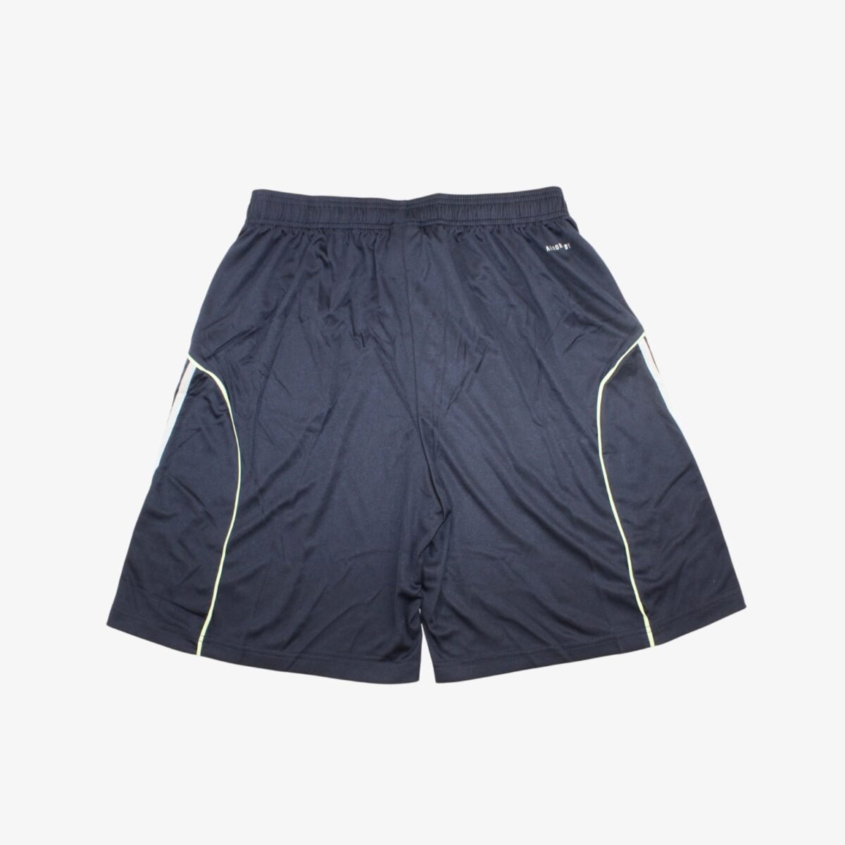 Real Madrid Away Short 2025/26 - Image 2
