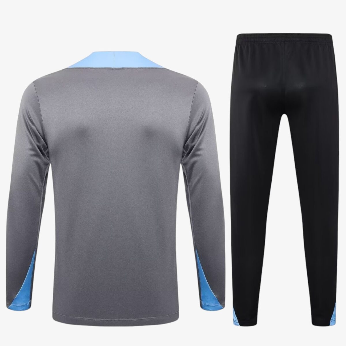 Tottenham Hotspur Training 2024/25 - Image 3
