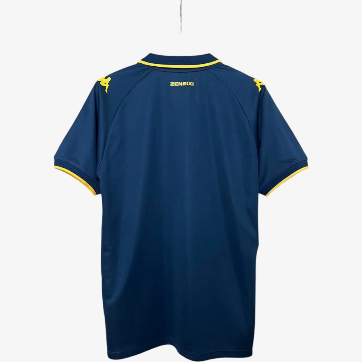 Genoa  Jersey 2025/26 - Image 2