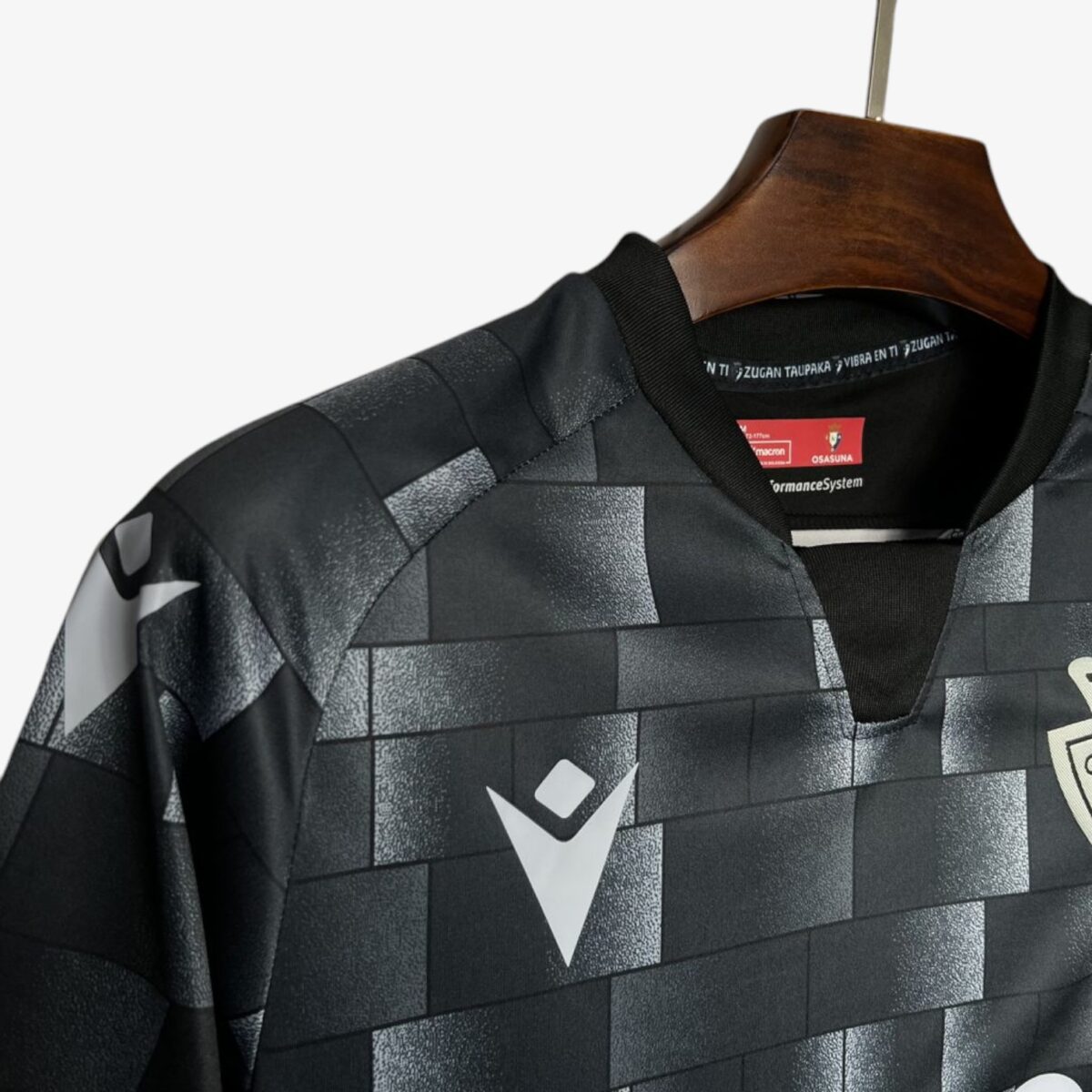 CA Osasuna Third Jersey 2024/25 - Image 4