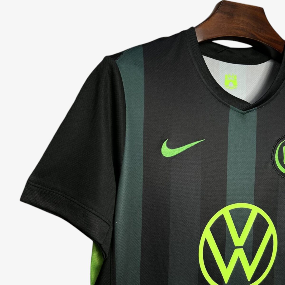 Wolfsburg Away Jersey 2024/25 - Image 3