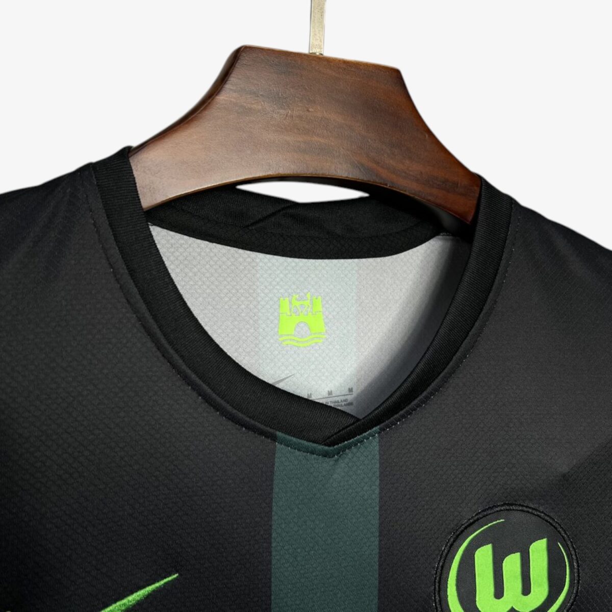 Wolfsburg Away Jersey 2024/25 - Image 4