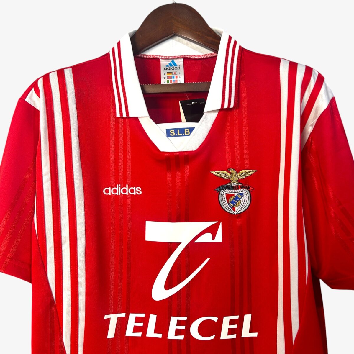 Benfica Home Retro Jersey 1997/98 - Image 5