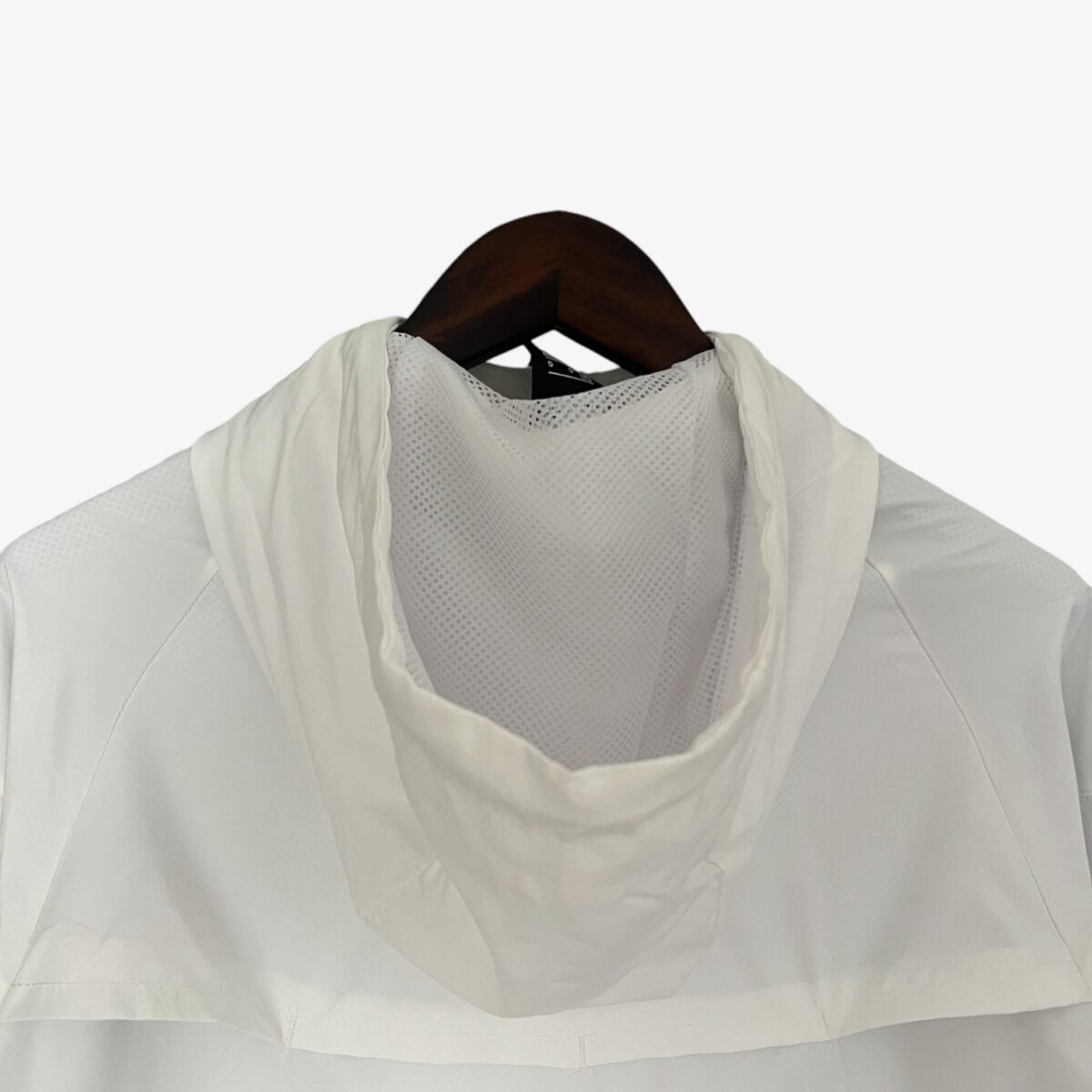 Brazil White Reversible Windbreaker 2024/25 - Image 2