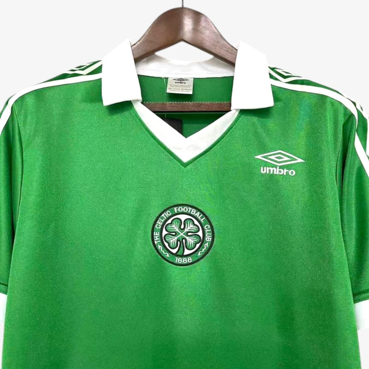 Celtic Glasgow Away Retro Jersey 1980 - Image 5