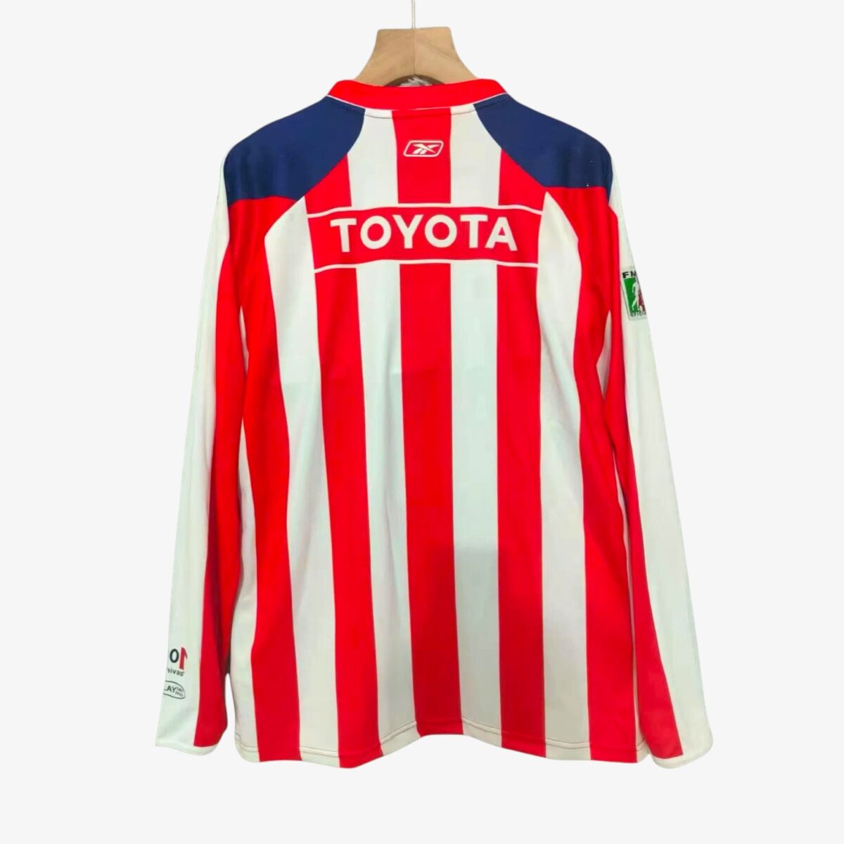Chivas Home Long Sleeves Retro Jersey 2006/07 - Image 2