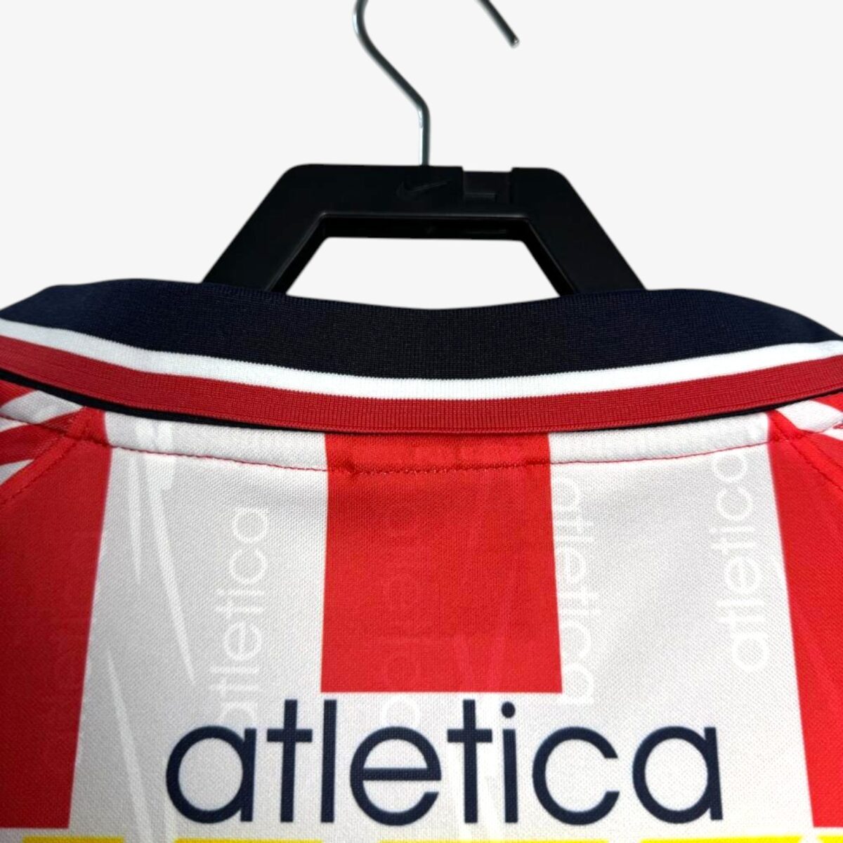 Chivas Home Retro Jersey 1998/99 - Image 4