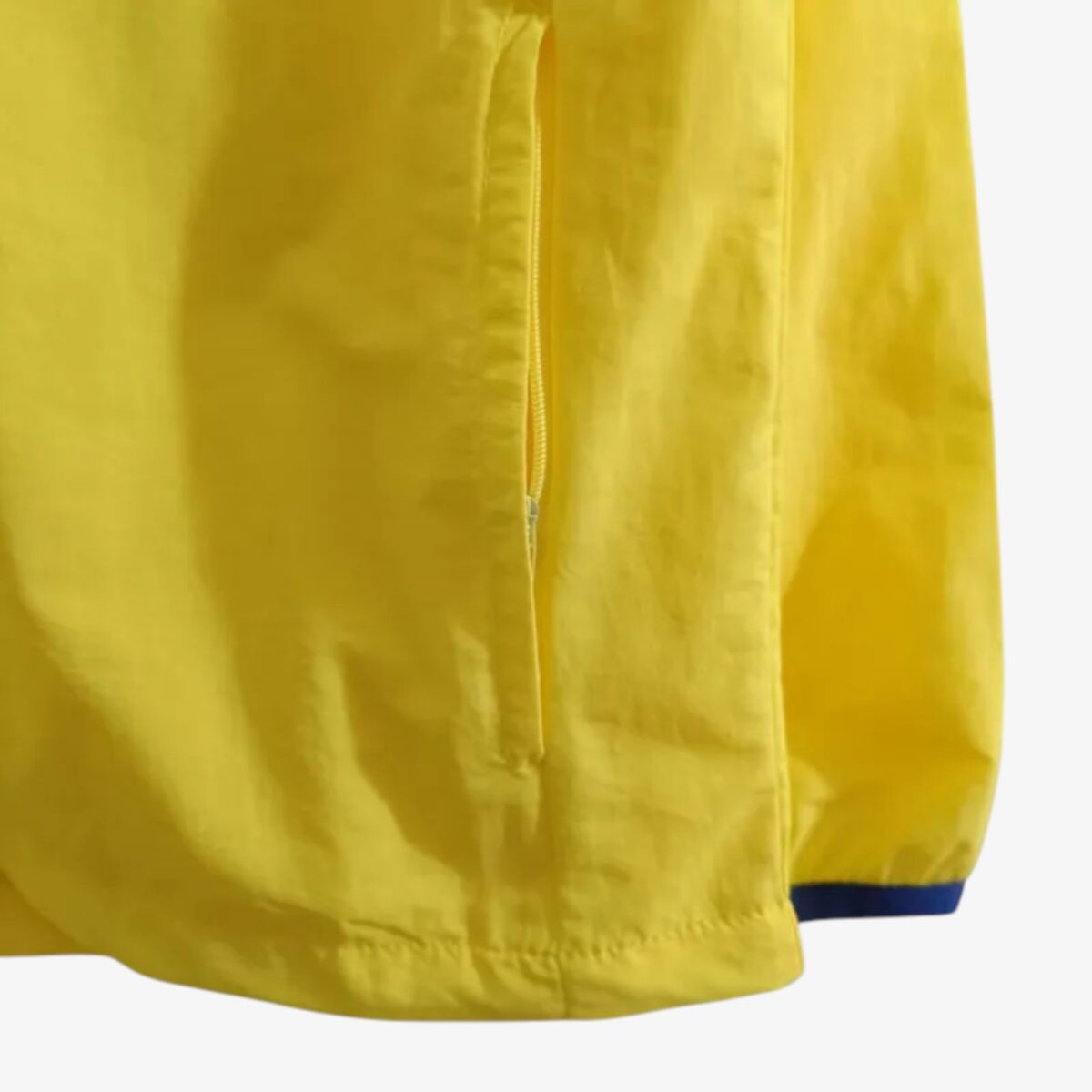 Club America Yellow Windbreaker 2025/26 - Image 3