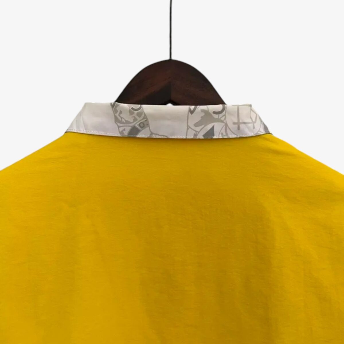 Club America Yellow & khaki Double Sided Windbreaker 2024/25 - Image 8