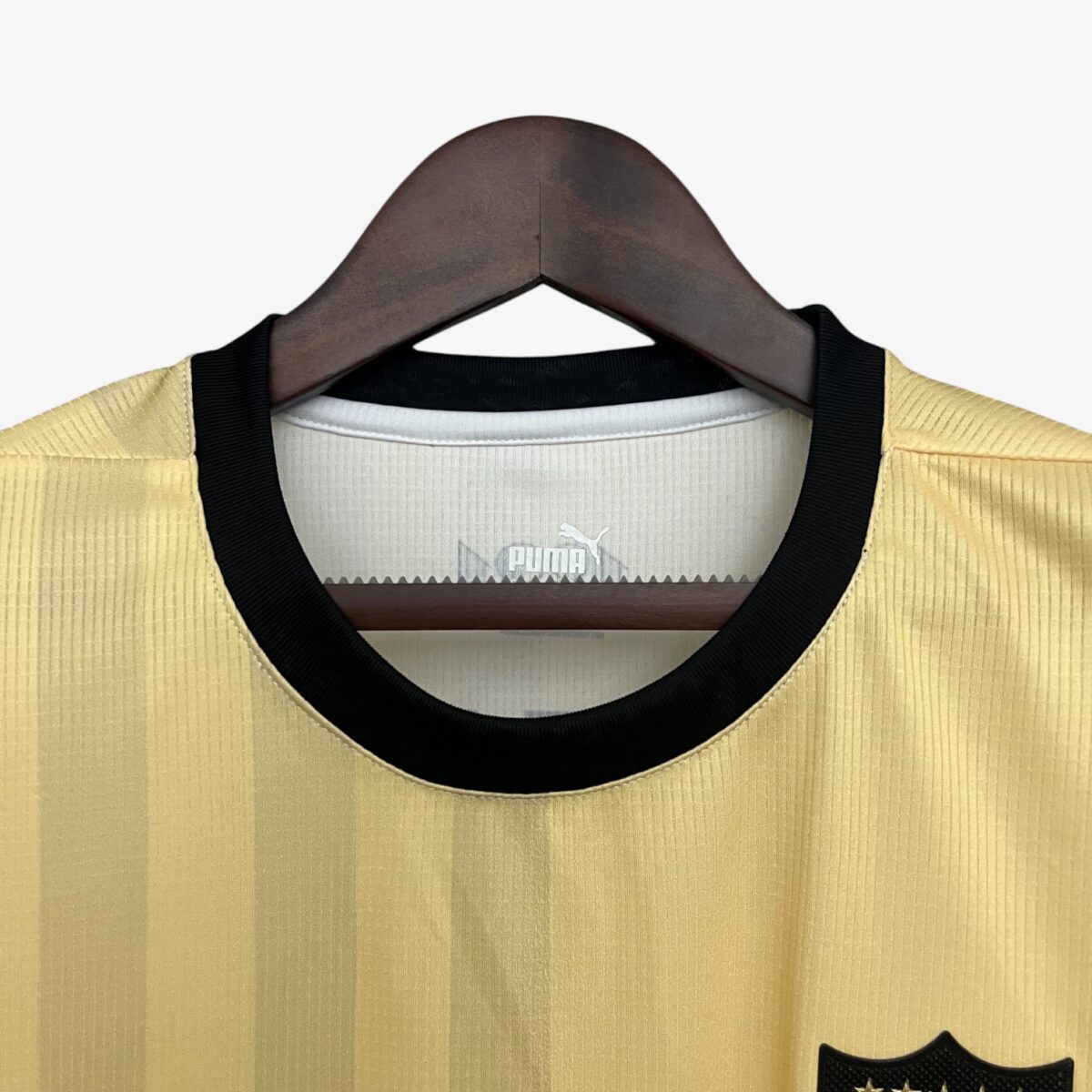 Club Atlético Peñarol Training Jersey 2025/26 - Image 5