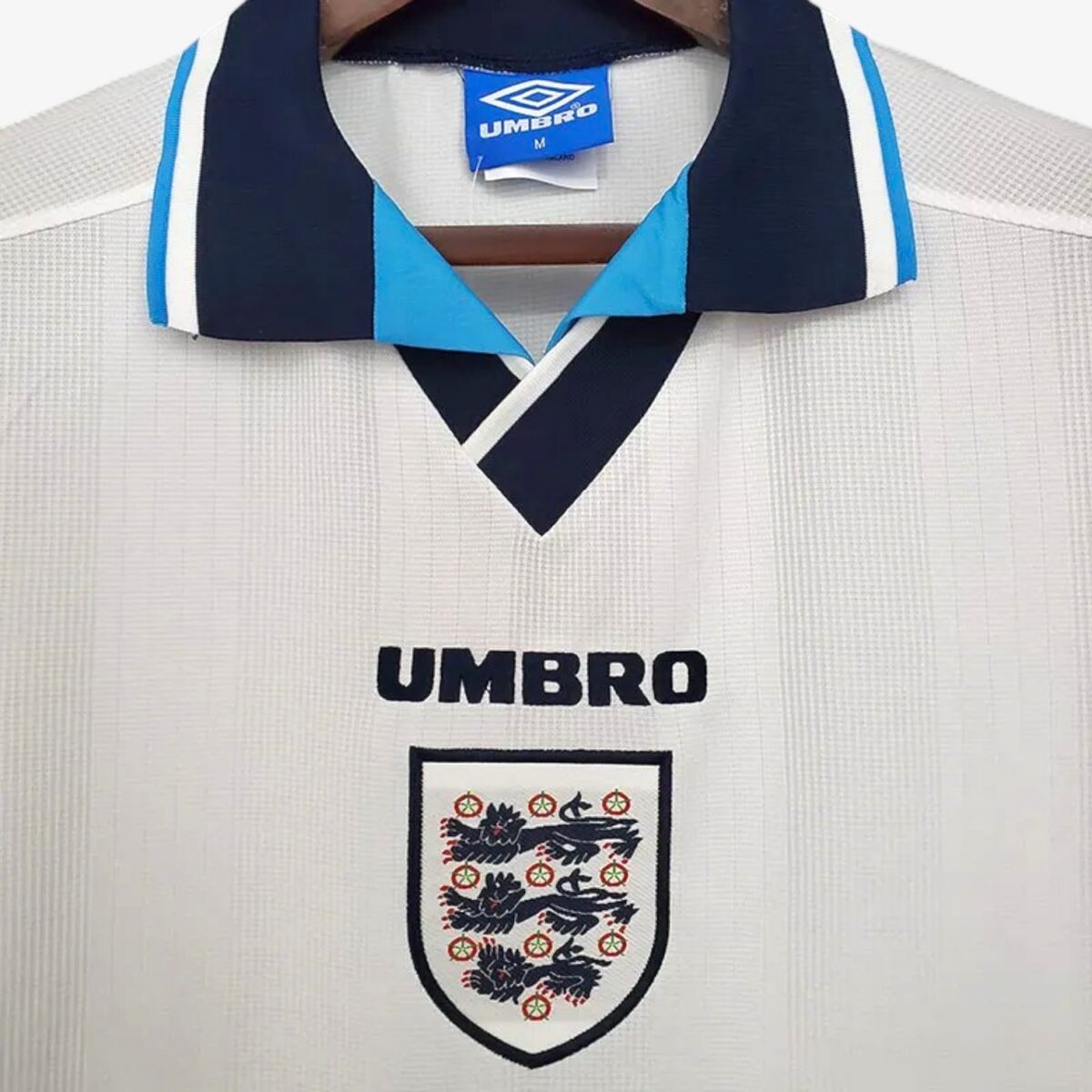England Home Retro Jersey 1996 - Image 3