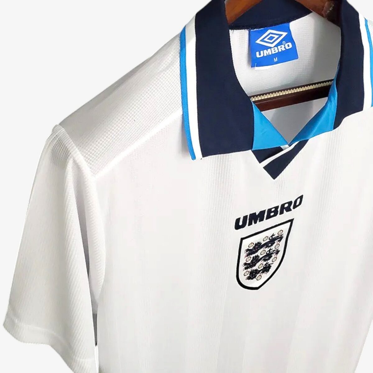 England Home Retro Jersey 1996 - Image 4