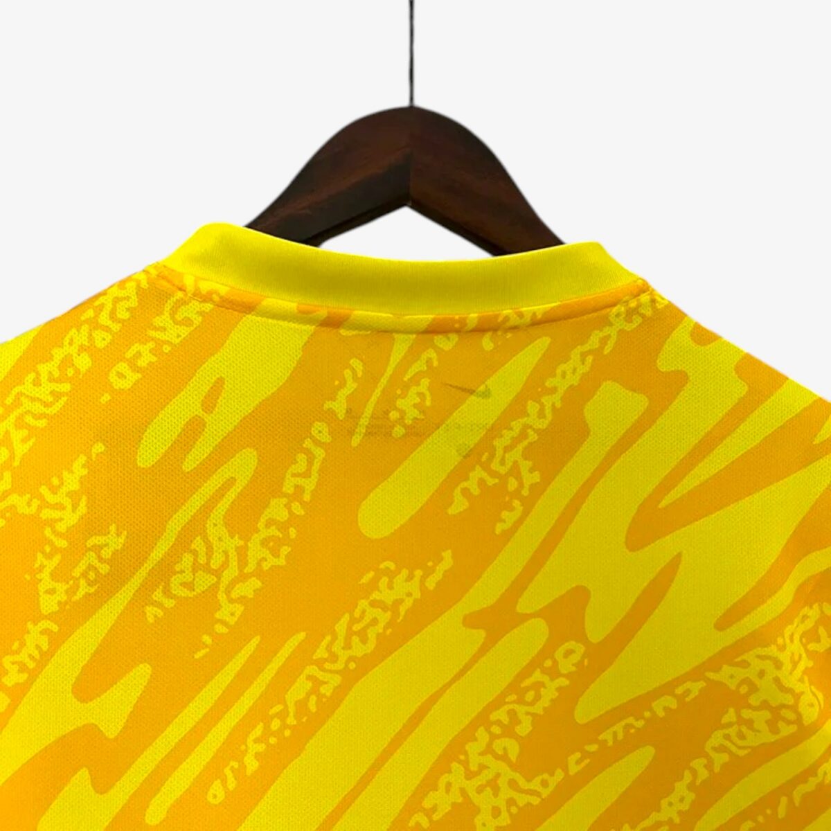 France Goalkeeper Yellow Jersey 2024 - Image 5
