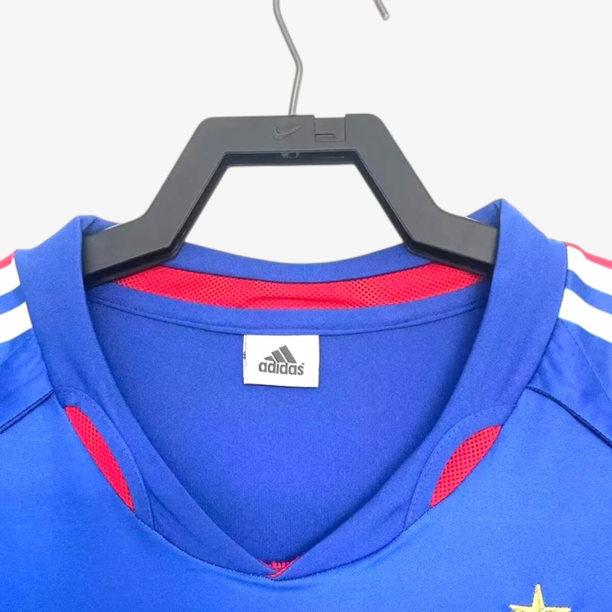 France Home Retro Jersey 2004 - Image 3