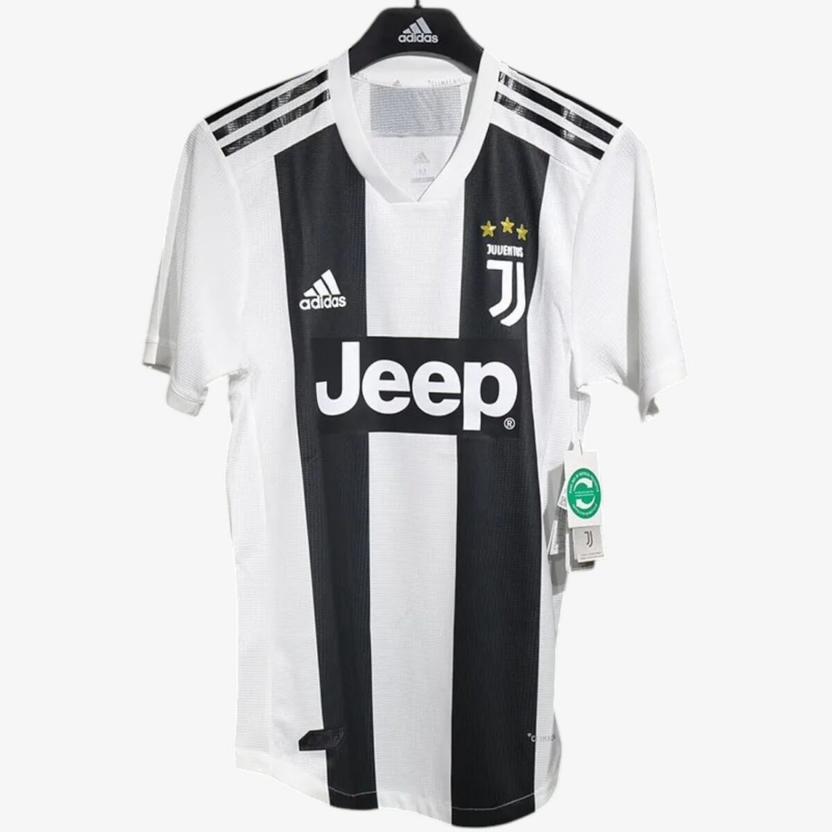 Juventus Home Training Retro Jersey 2018/19