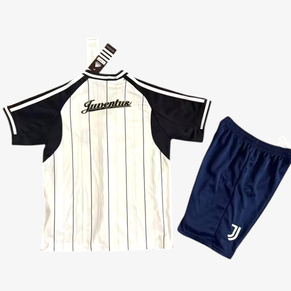 Juventus White Casusl Edition Baseball jersey 2025/26 — Kids - Image 2