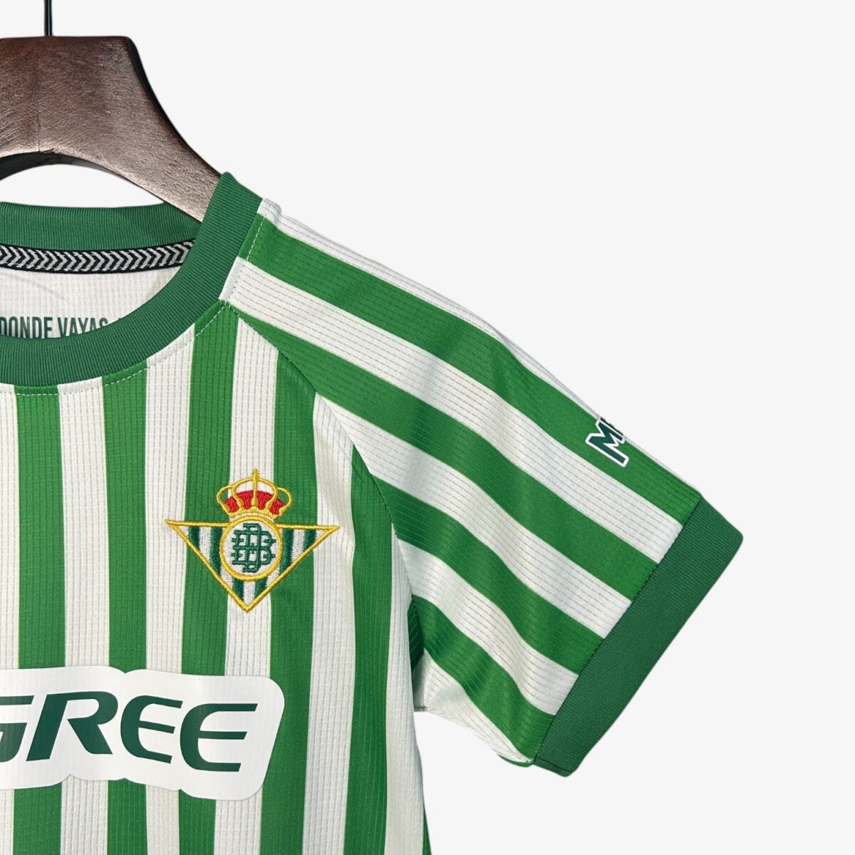 Kids Real Betis Conference League final Jersey 2025/26 - Image 2