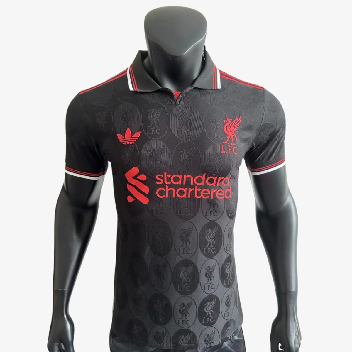 Liverpool Team Logo Steel Pattern Edition Black Training Jersey 2025/26