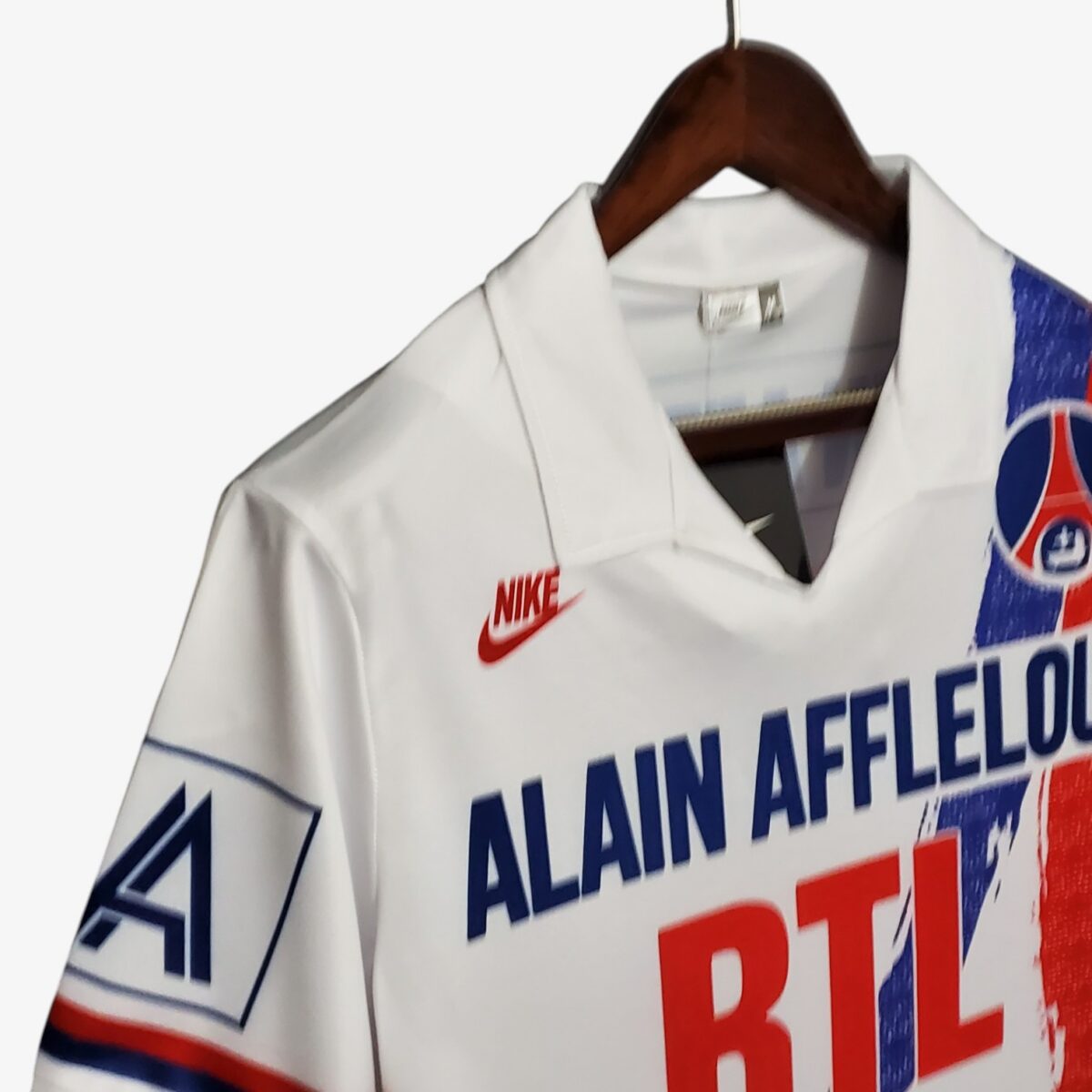 Paris Saint-Germain Home Retro Jersey 1990/92 - Image 3