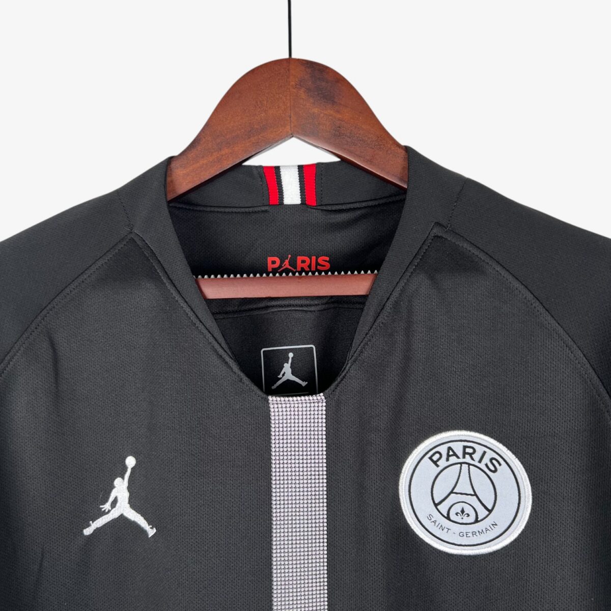 PSG Black Jordan Retro Jersey 2018/19 - Image 3