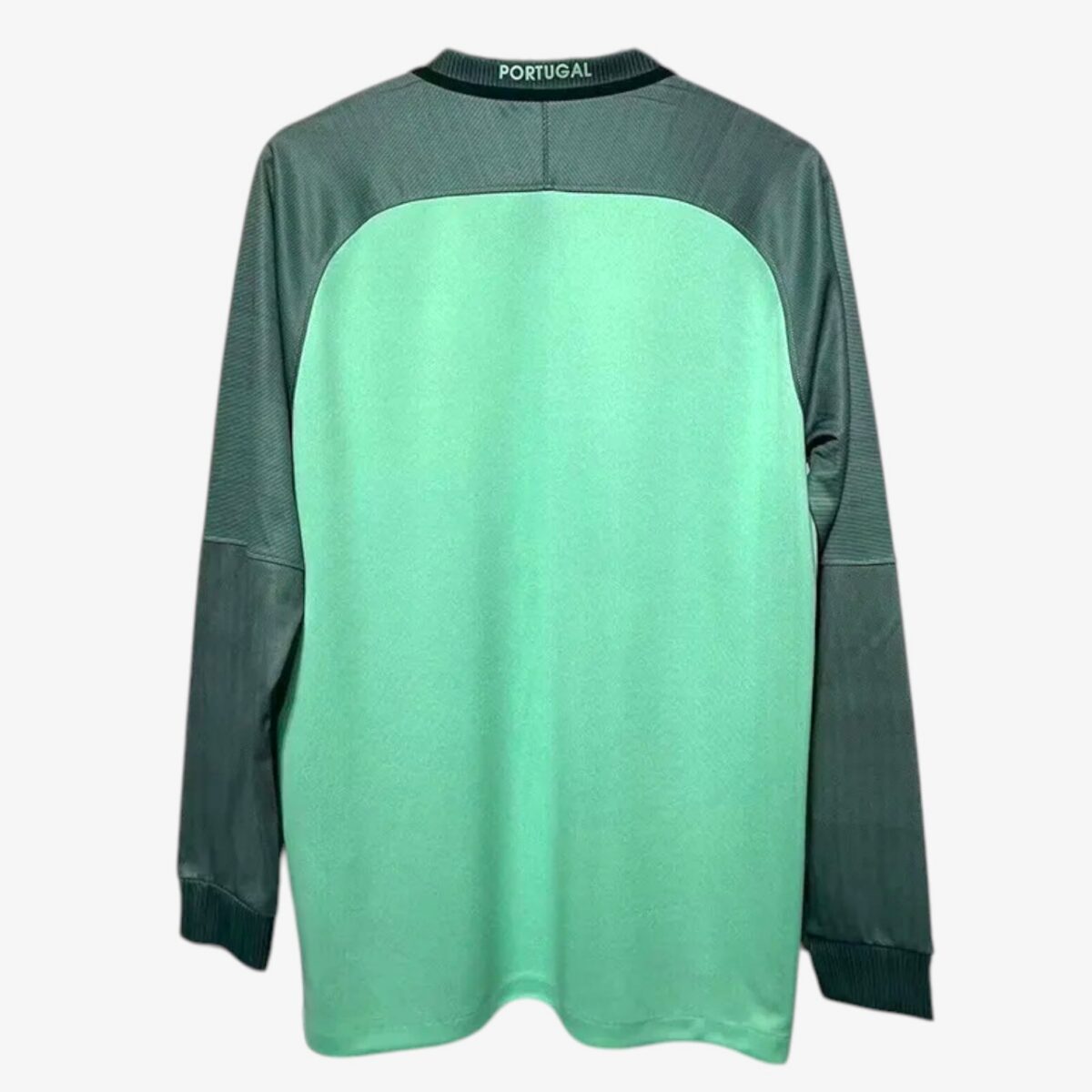 Portugal Away Long Sleeve Retro Jersey 2018 - Image 2