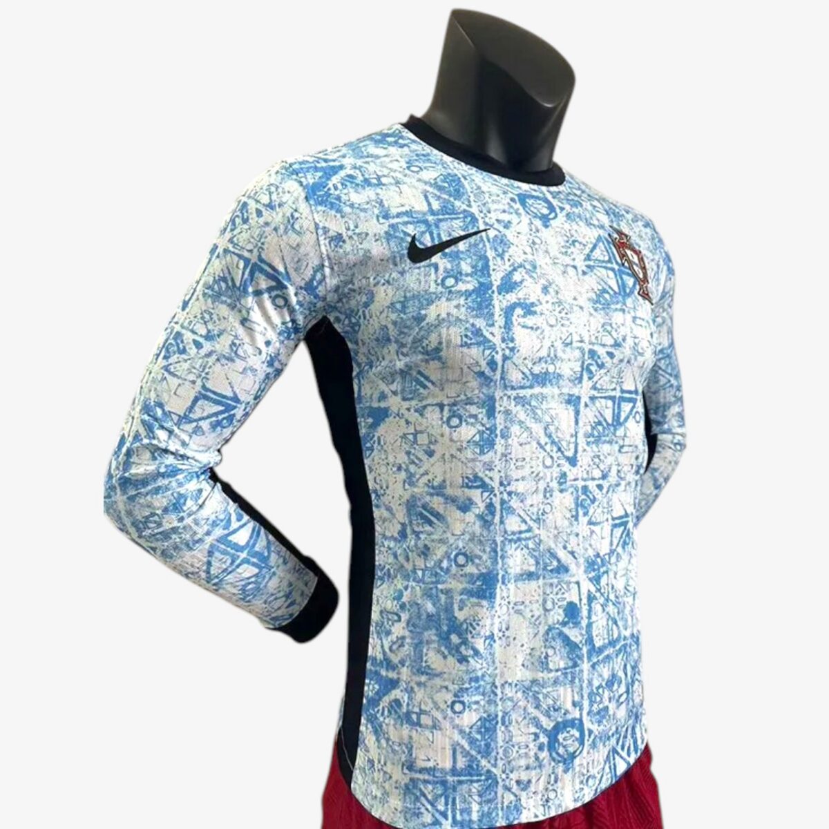 Portugal Away Training Long Sleeve Jersey 2024/25 - Image 3