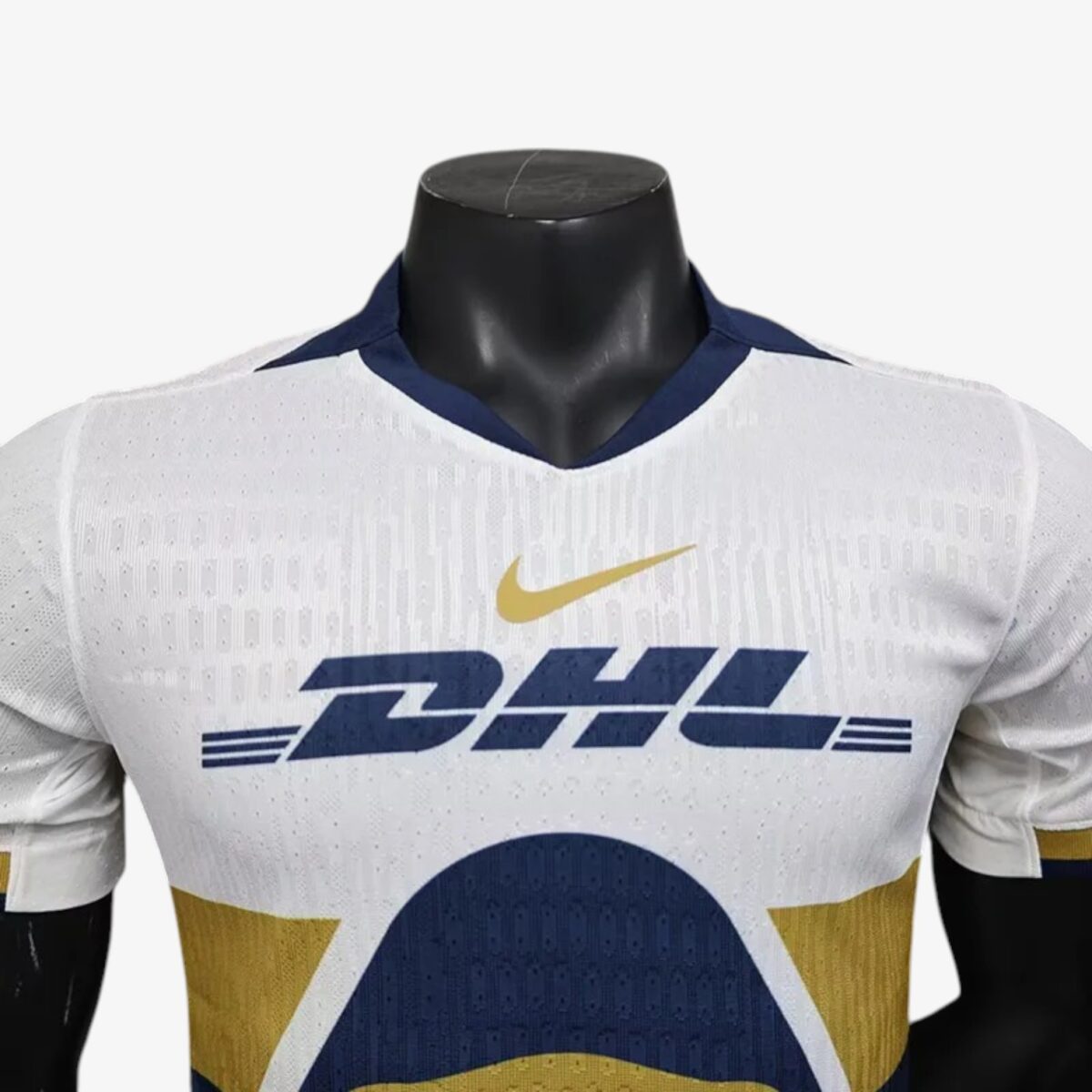 Pumas UNAM Home Training Jersey 2025/26 - Image 4