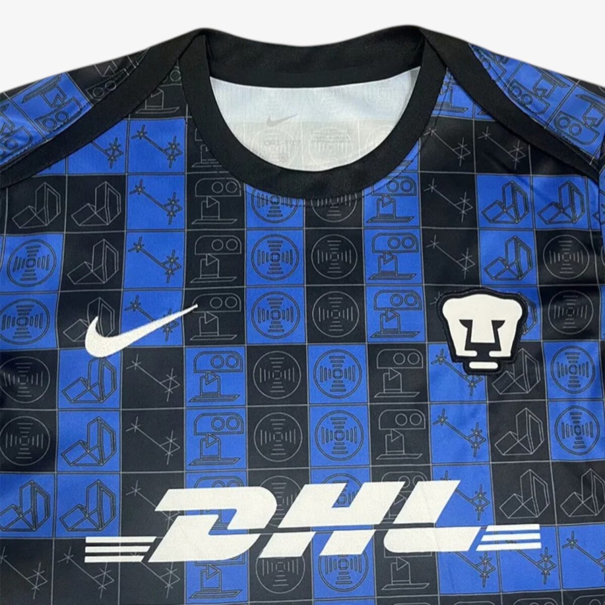 Pumas UNAM Pre-Match Jersey 2025/26 - Image 2