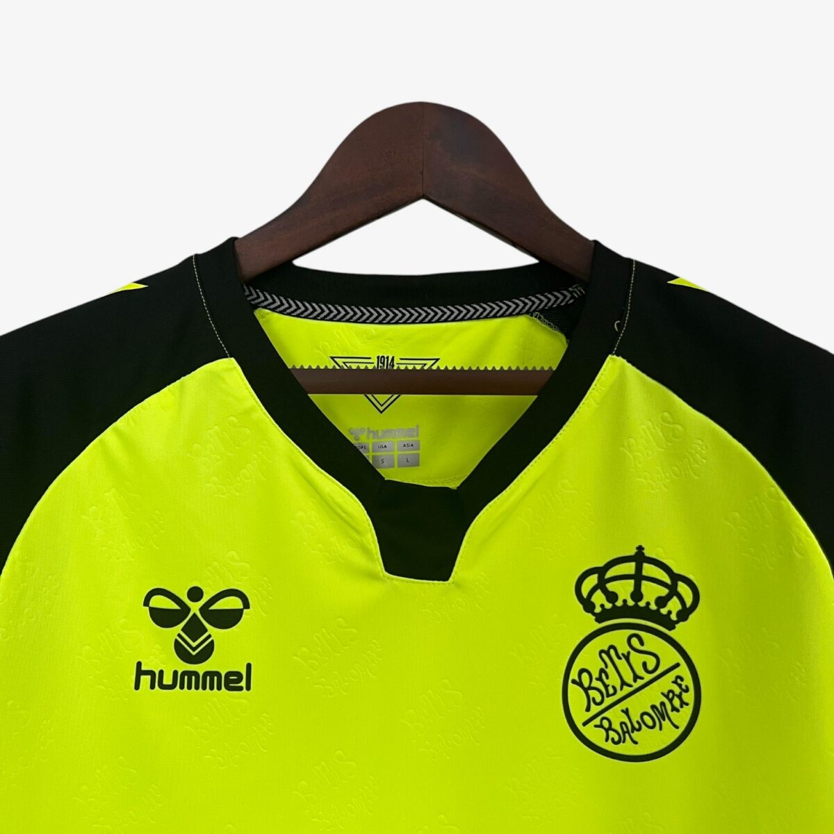 Real Betis Away Jersey 2024/25 - Image 3