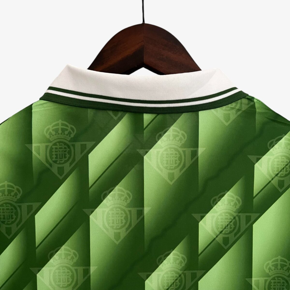 Real Betis Home Retro Jersey 1993 - Image 4
