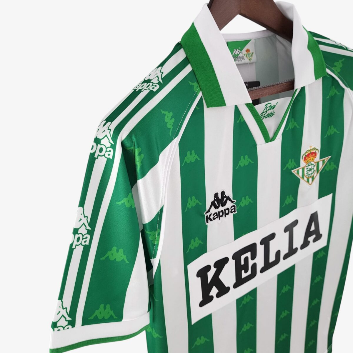 Real Betis Home Retro Jersey 1996/97 - Image 5