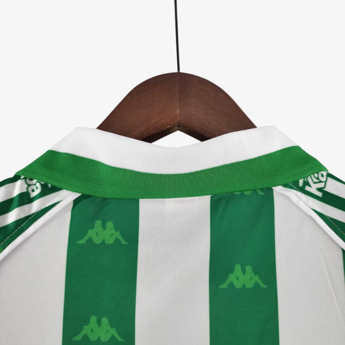 Real Betis Home Retro Jersey 1996/97 - Image 6