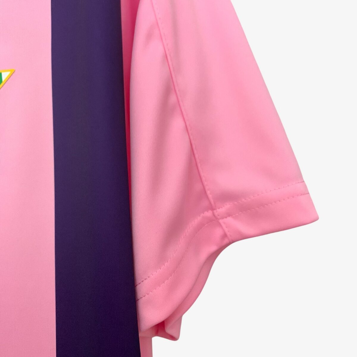 Real Betis Pink Special Edition Jersey 2025/26 - Image 3